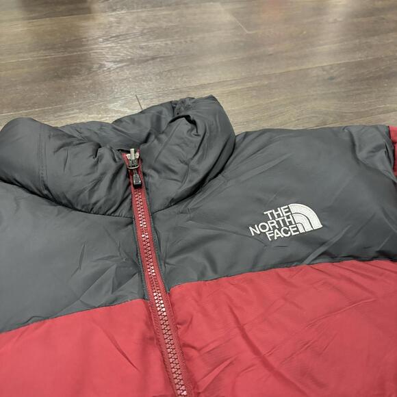 The North Face 700 puffer jacket nuptse M Red Grey - Picture 2 of 8